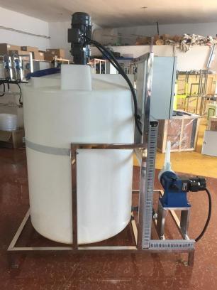 單桶單泵加藥設(shè)備