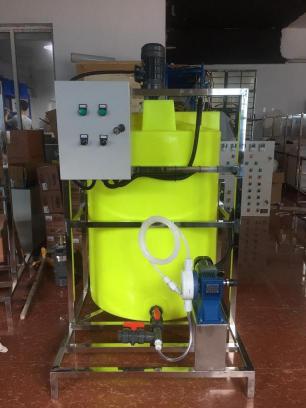 單桶單泵加藥設(shè)備