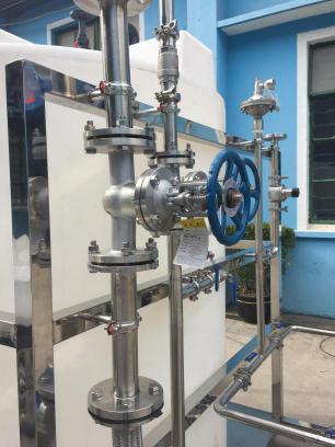 不銹鋼管道加藥設(shè)備