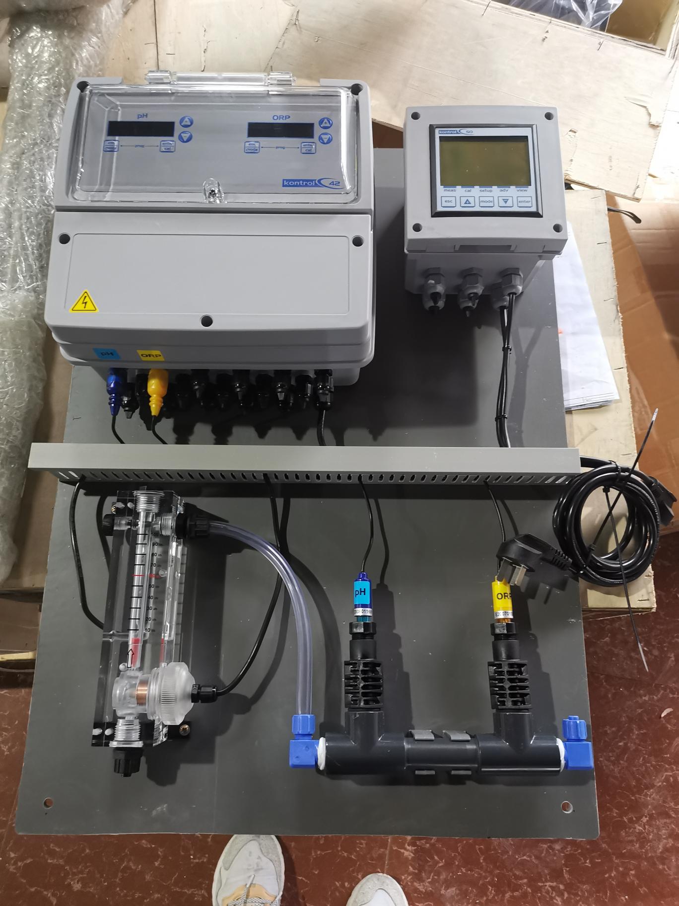 西科泳池多參數(shù)水質(zhì)檢測(cè)儀- 多參數(shù)水質(zhì)監(jiān)測(cè)儀器