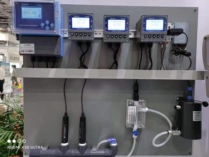 (Apure) 四參數(shù)水質(zhì)檢測(cè)儀表-多參數(shù)分析儀